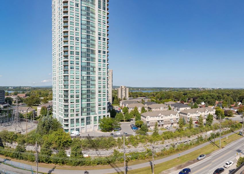 Westboro Connection Apartments, 315 McRae Avenue / 1960 Scott Street